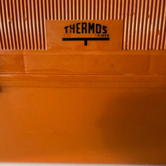 Vintage thermos lunch box and large flask/tumbler - Picture 2 of 7